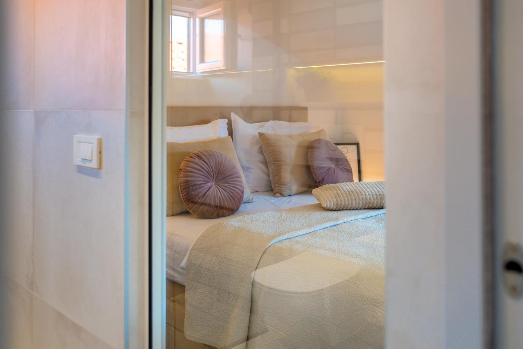Danica Luxury Seaside Apartment Sibenik Luaran gambar